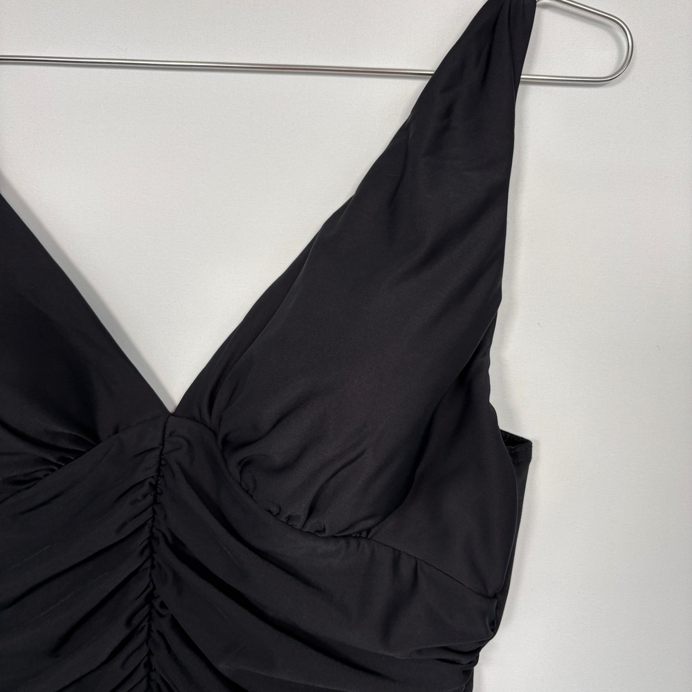 Miraclesuit Womens One Piece Swimsuit Size 16 Black Ruched V-Neck 2589 Slimming - Picture 2 of 11